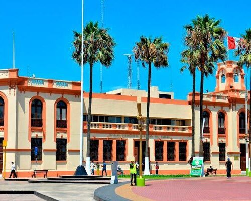 MONUMENTAL CALLAO TOUR